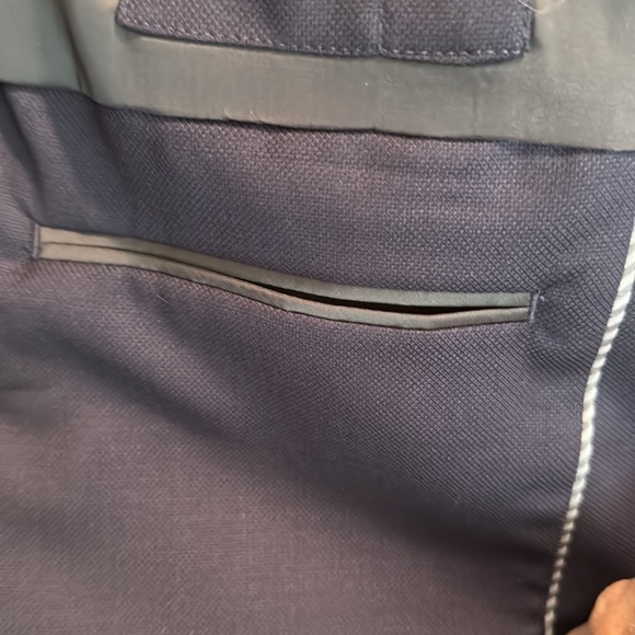 NWOT Mens Navy Blue utility blazer by Jos A Bank. 100% wool. Size 44 regular. - Picture 12 of 16